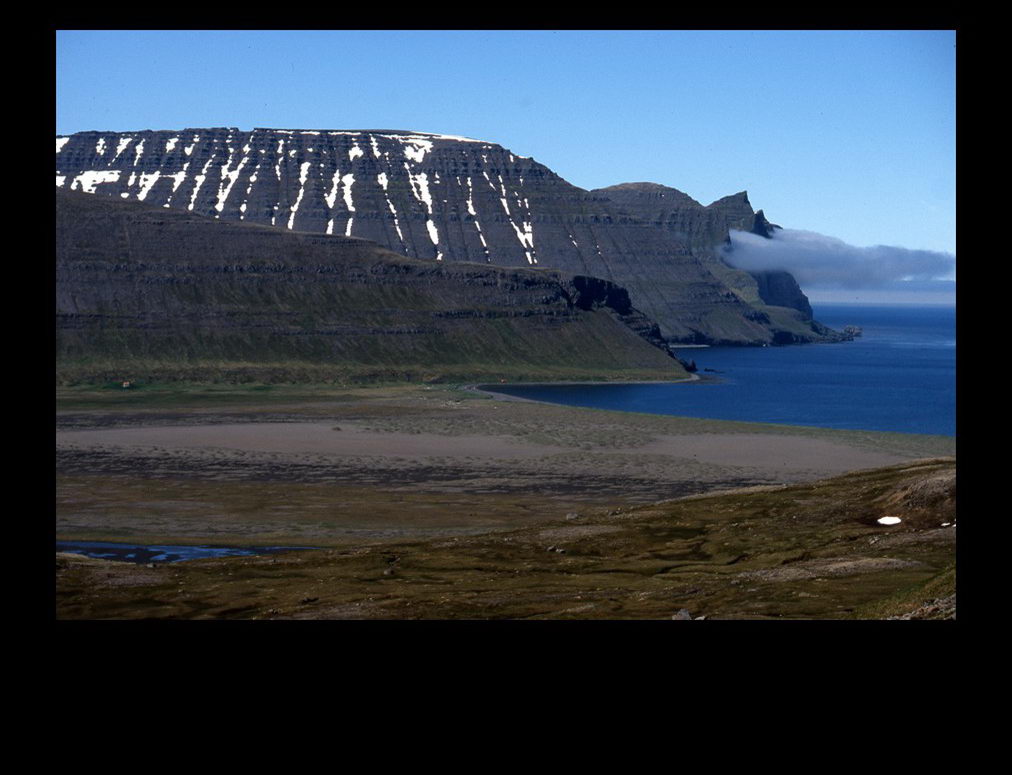 At Hornvík