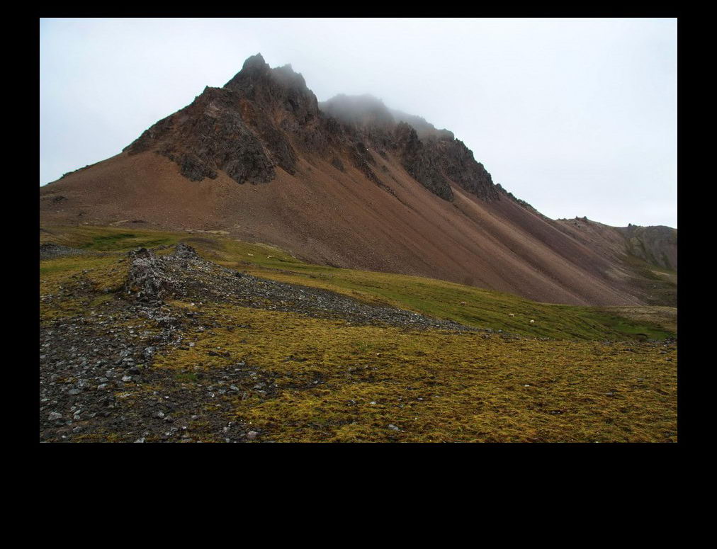 Between Bakkagerði and Brúnavík